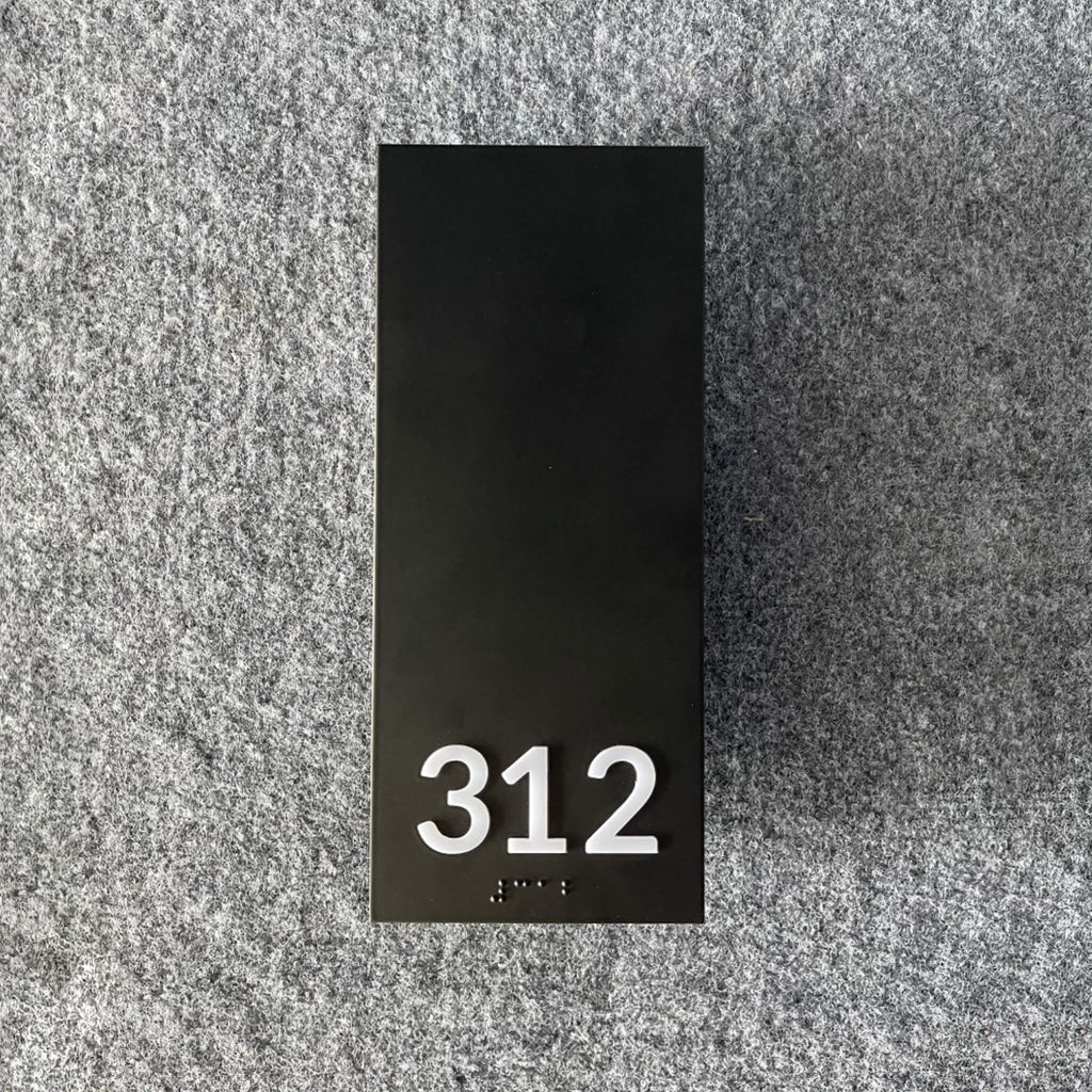 Numera Lighting Door Number Sconce: NL520.01 - "Teresa"